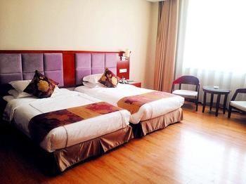 Fu Yuan Business Hotel- Luanchuan Gucheng  Buitenkant foto